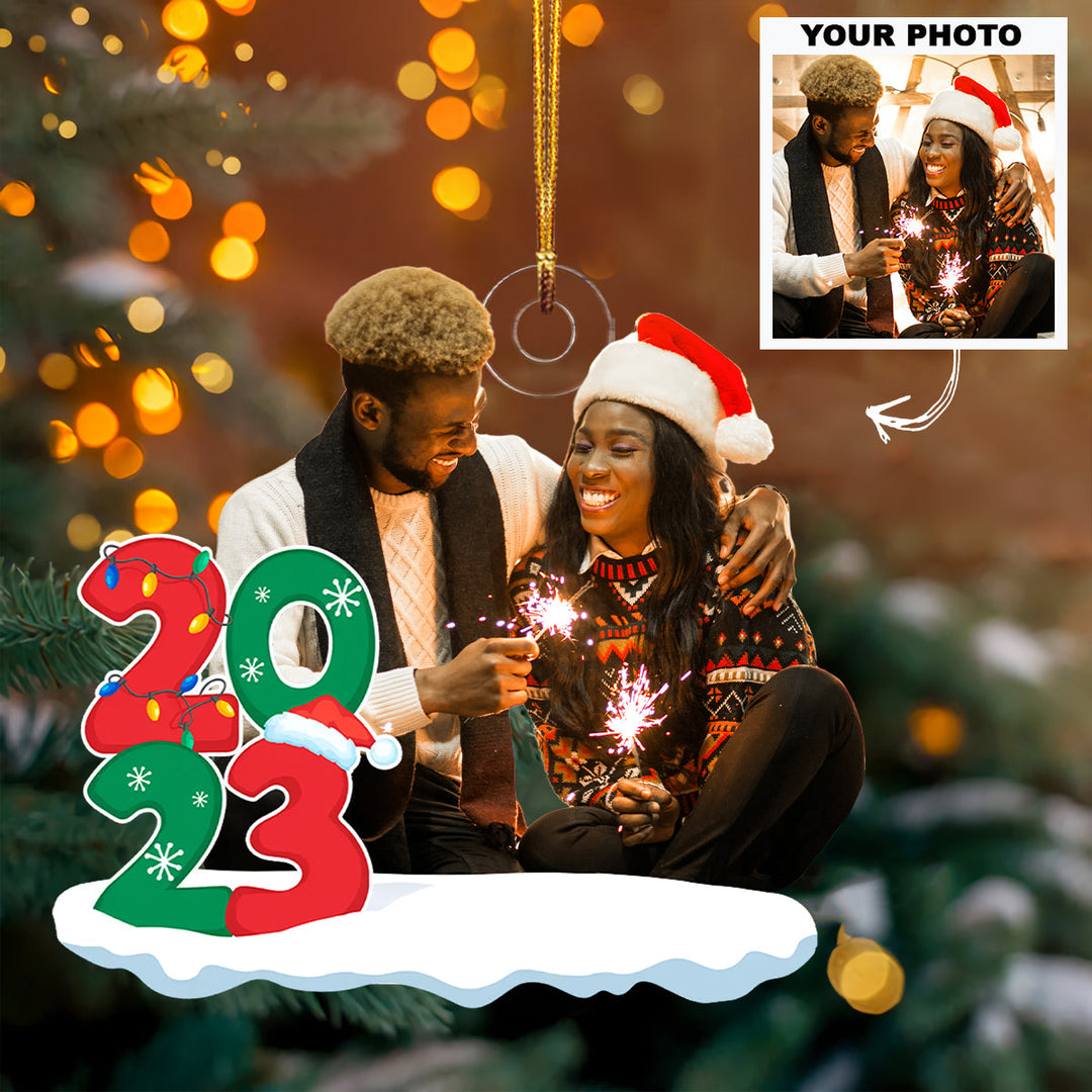 Christmas Family 2023 - Personalized Photo Mica Ornament - Christmas Gift For Family Members, Couple UPL0PD021