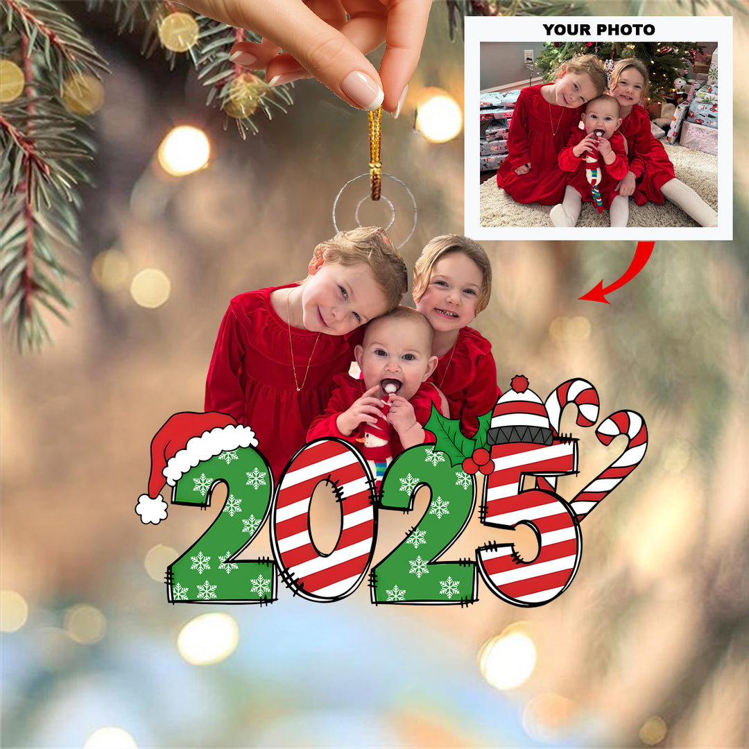 Engraved Herein - Customized Photo Ornament - Christmas Gift For Family Members UPL0LDH003