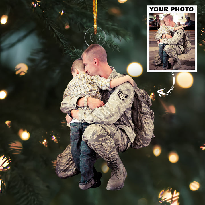 Homecoming Hug - Personalized Photo Mica Ornament - Christmas Gift For Family Members, Army Veterans And Service Members
