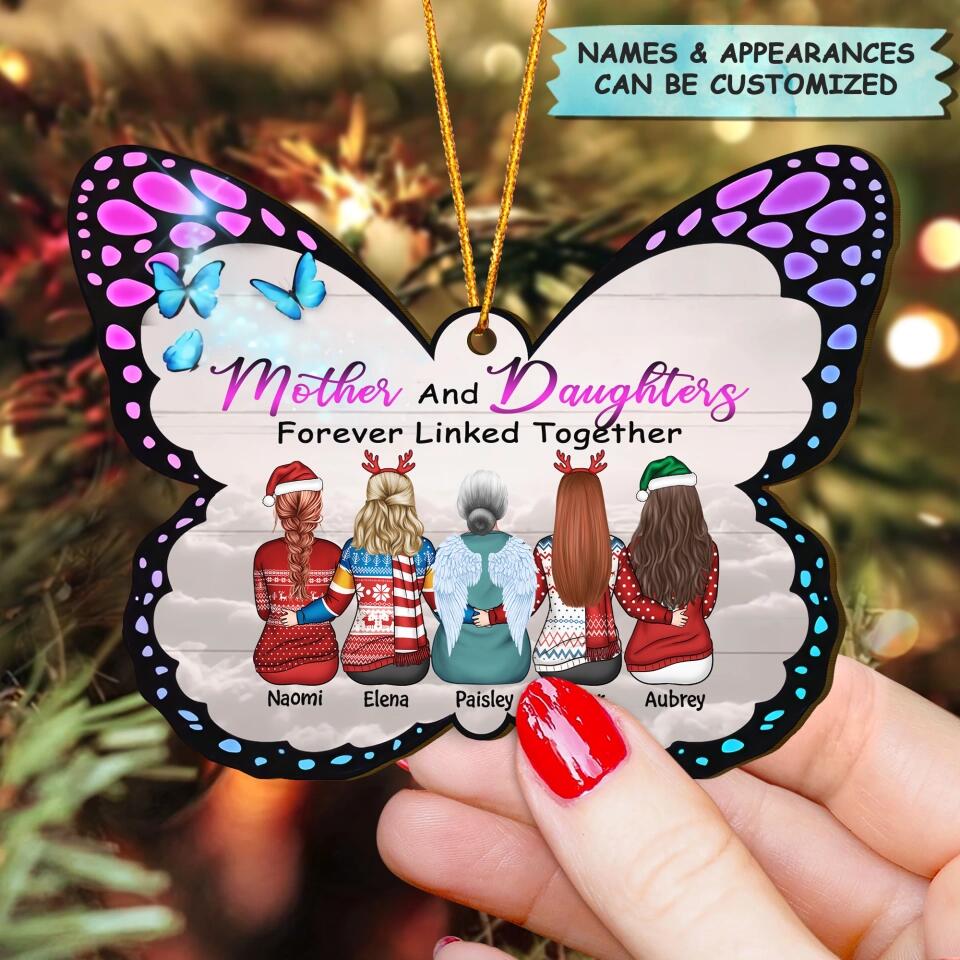 Mother and Daughters Forever Linked Together - Personalized Wood Ornament - Christmas Gift For Mom