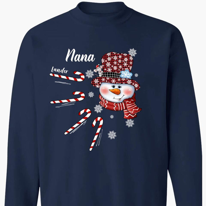 Personalized T-shirt - Gift For Grandma - Grandma's Sweethearts