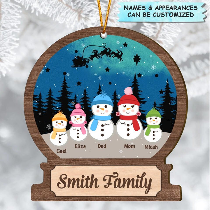Personalized Wood Ornament - Gift For Family Member - Snow Man Family