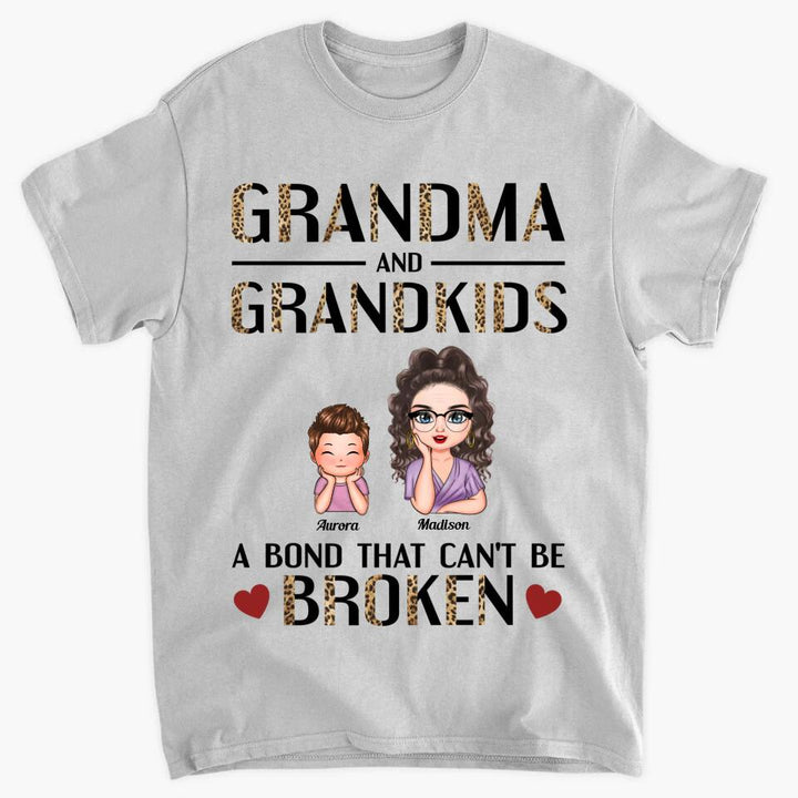 Personalized T-shirt - Gift For Grandma - Grandma & Grandkids A Bond That Can't Be Broken ARND037