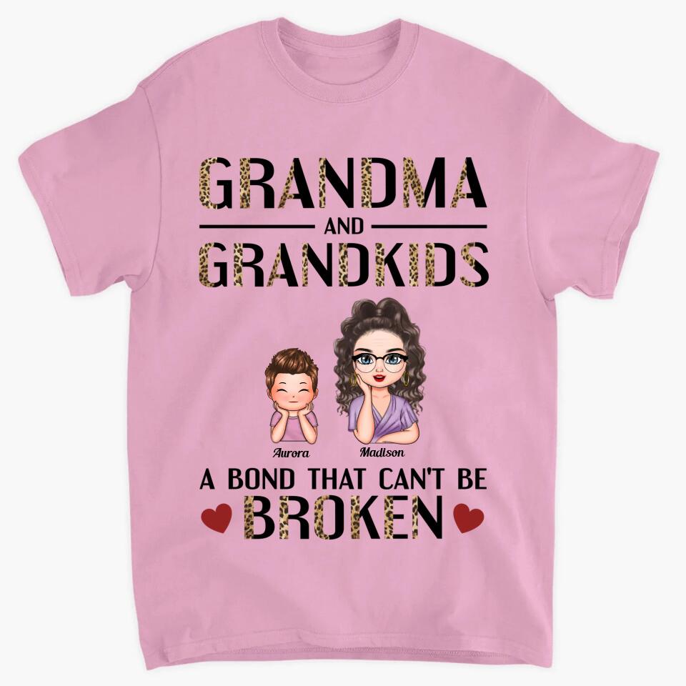 Personalized T-shirt - Gift For Grandma - Grandma & Grandkids A Bond That Can't Be Broken ARND037