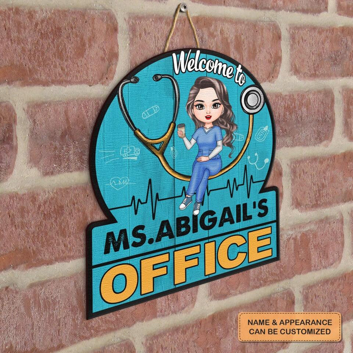 Personalized Door Sign - Gift For Nurse - Love My Job ARND005