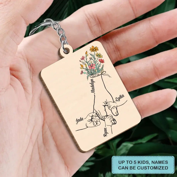 Personalized Wooden Keychain - Mother's Day Gift For Mom, Grandma - Hold Mom's Hand ARND005