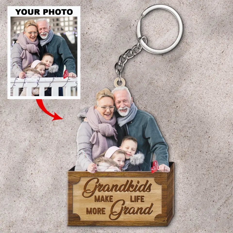 Personalized Custom Keychain - Mother's Day, Father's Day, Birthday Gift For Family Members, Husband, Wife, Grandpa, Grandma, Mom, Dad, Grandkid - Grandkids Make Life More Grand AGCKH019