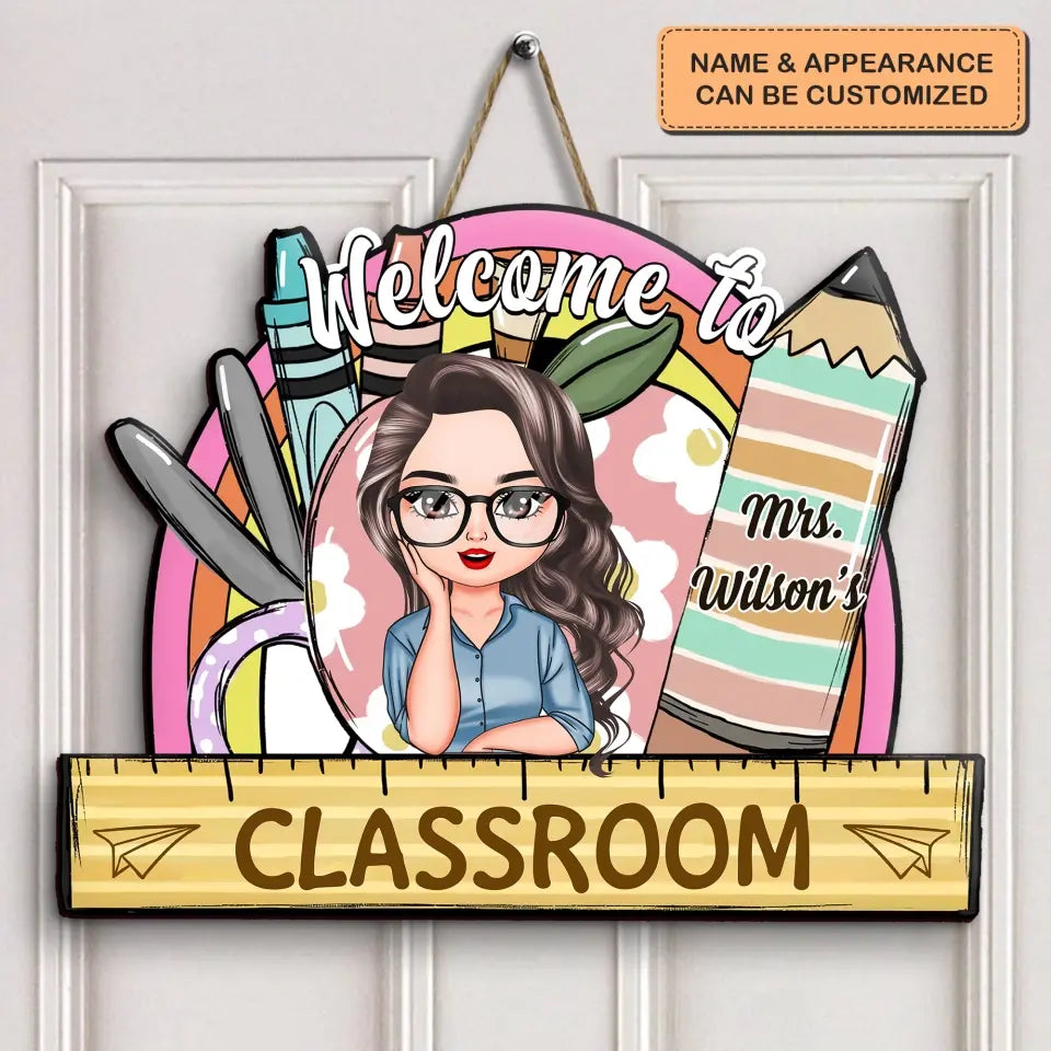 Personalized Custom Door Sign - Teacher's Day, Appreciation Gift For Teacher - Welcome To Classroom Floral Apple