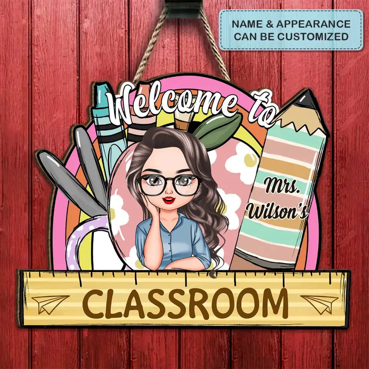 Personalized Custom Door Sign - Teacher's Day, Appreciation Gift For Teacher - Welcome To Classroom Floral Apple