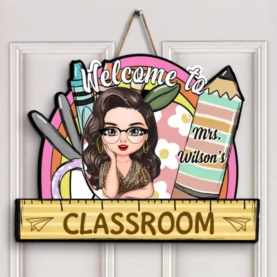 Personalized Custom Door Sign - Teacher's Day, Appreciation Gift For Teacher - Welcome To Classroom Floral Apple