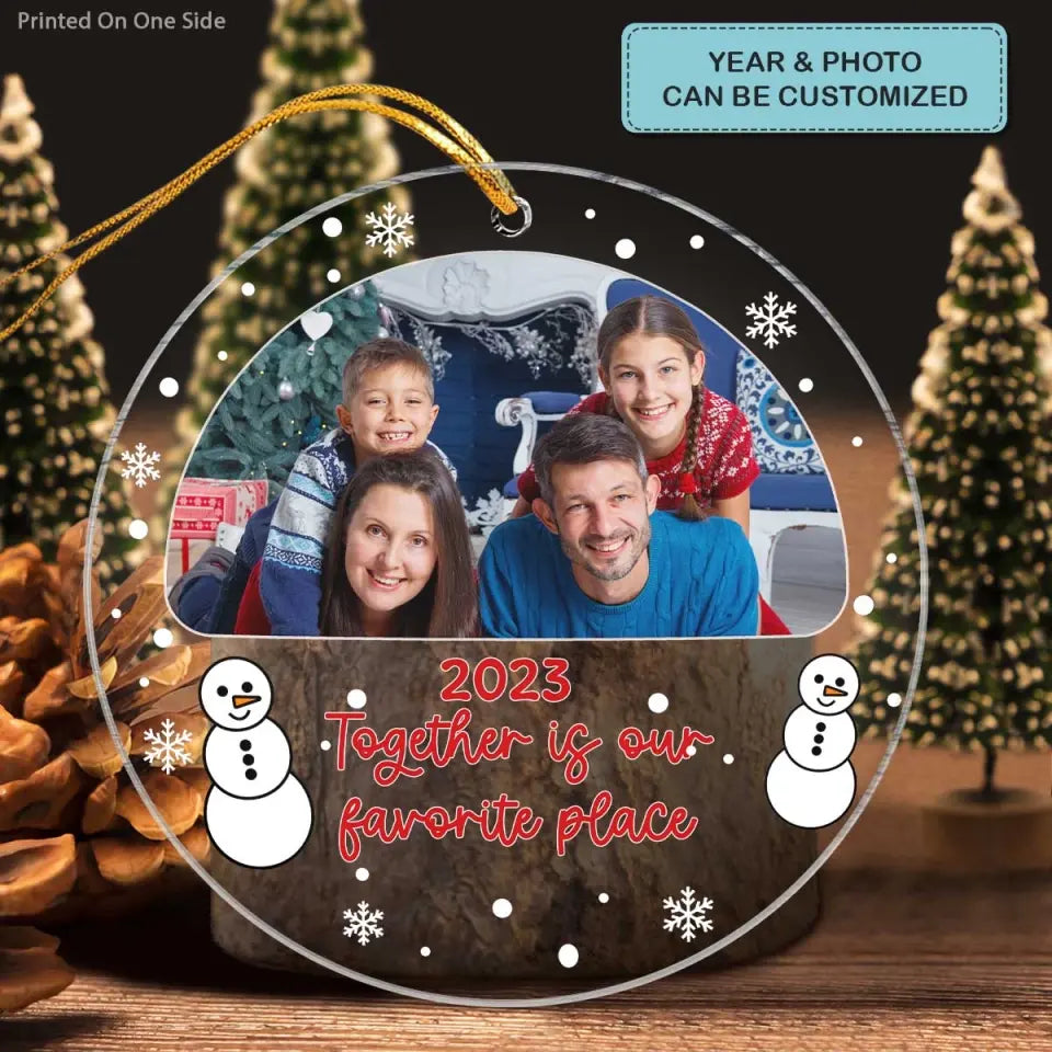 Merry Christmas Family I Love You To The Moon And Back - Personalized Custom Mica Ornament - Christmas Gift For Family, Family Members