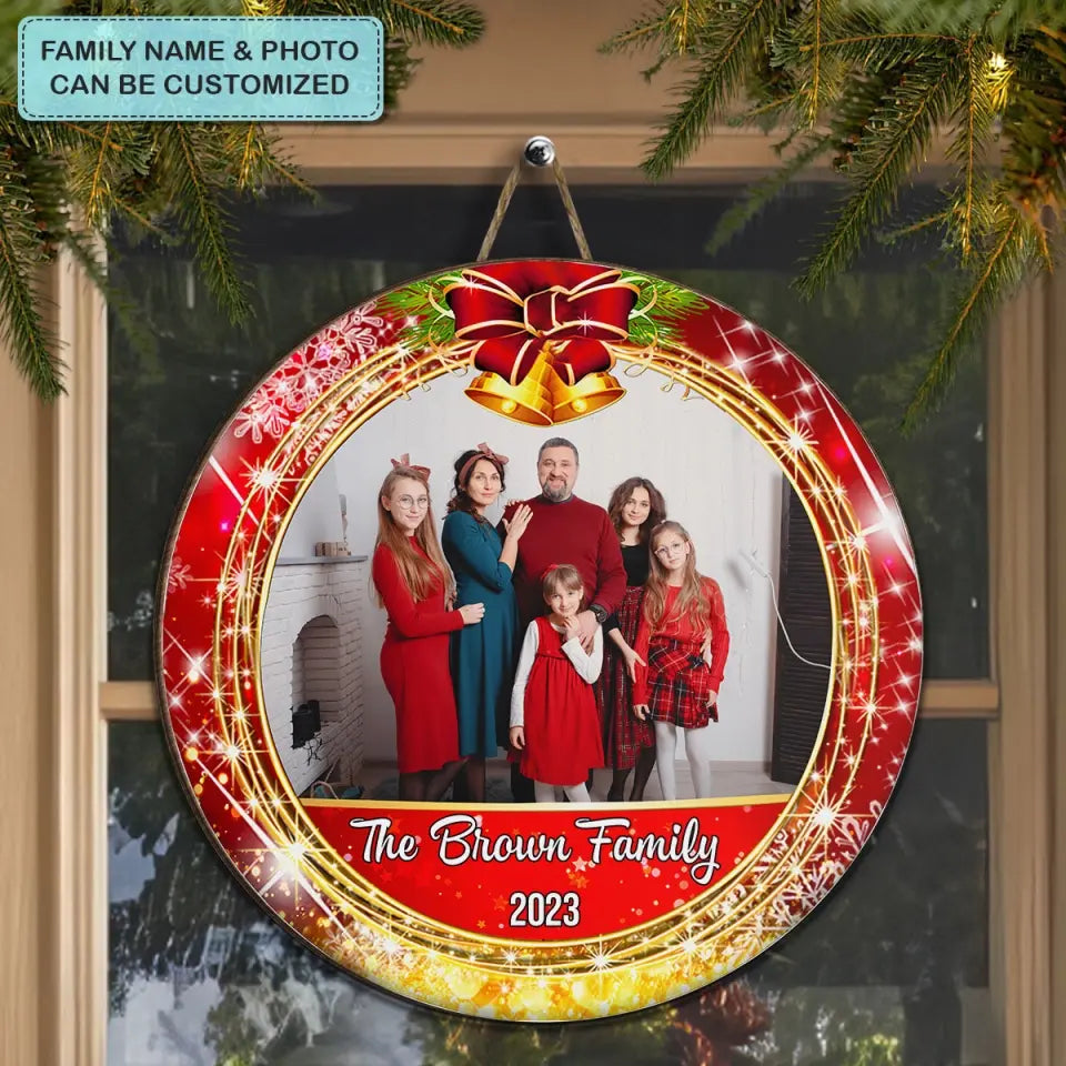 Merry Christmas My Family - Personalized Custom Door Sign - Christmas Gift For Family, Family Members, Dad, Mom