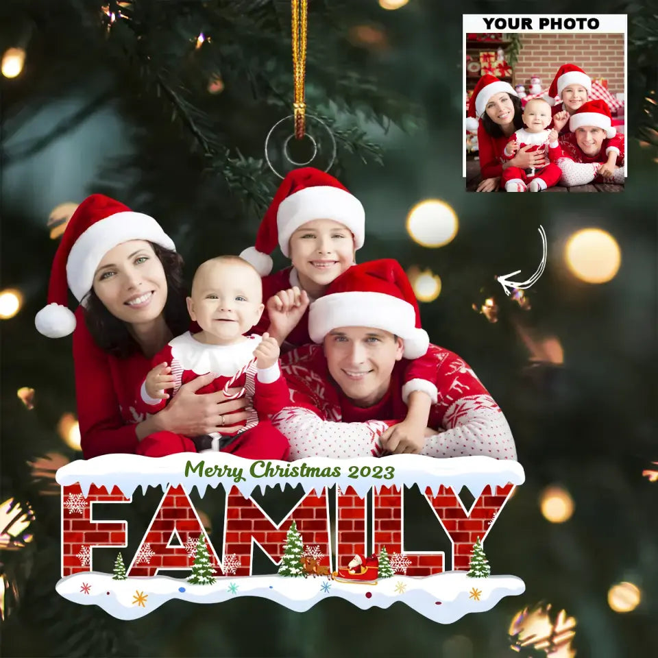 Family Merry Christmas 2023 - Personalized Custom Photo Mica Ornament - Christmas Gift For Family Members, Mom, Dad AGCDM038