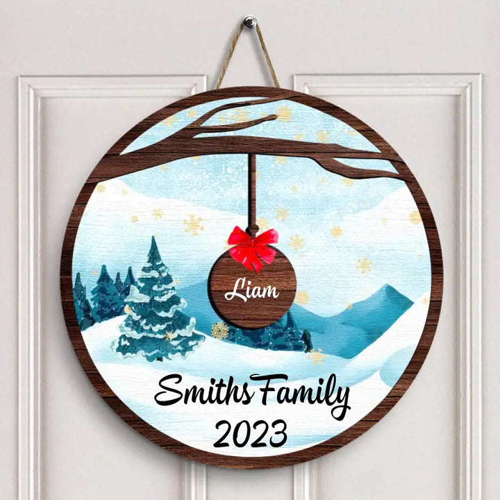 Merry Christmas My Family - Personalized Custom Door Sign - Christmas Gift For Family, Family Members, Grandma, Grandpa