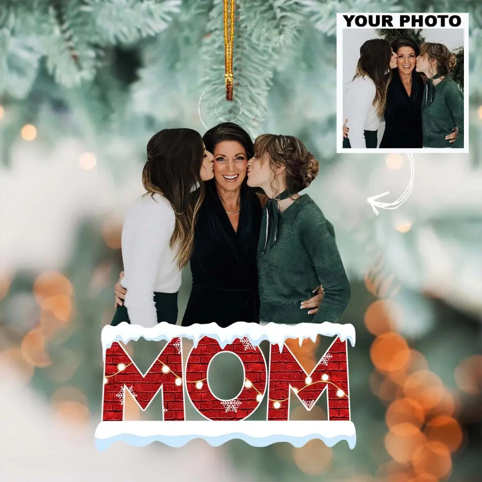 Christmas Theme Mom - Personalized Custom Photo Mica Ornament - Christmas Gift For Family, Family Members AGCAD006