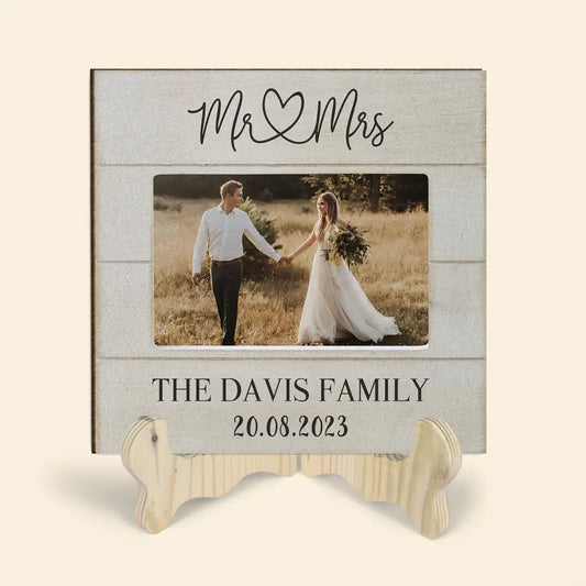 Mr. & Mrs. - Personalized Custom 1 Layer Wooden Sign - Valentine's Day, Anniversary Gift For Couple, Wife, Husband, Boyfriends, Girlfriends