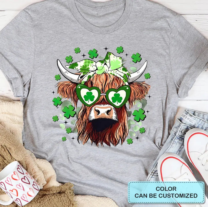Retro Highland Cow - Personalized Custom T-shirt - Gift For Family, Family Members