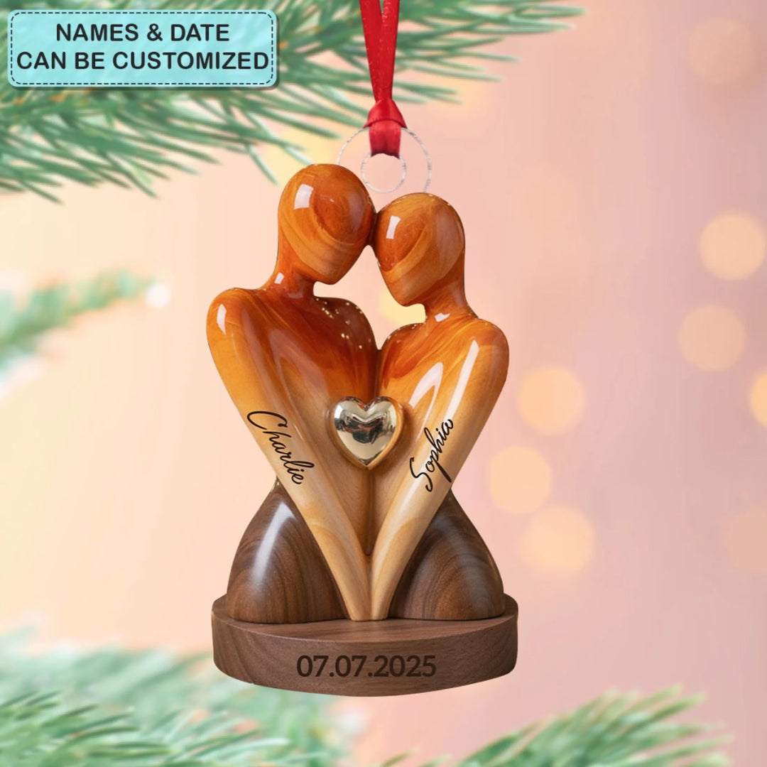 Mockup 5_2409_Mica Ornament_Couple_ARND145_ADSG055