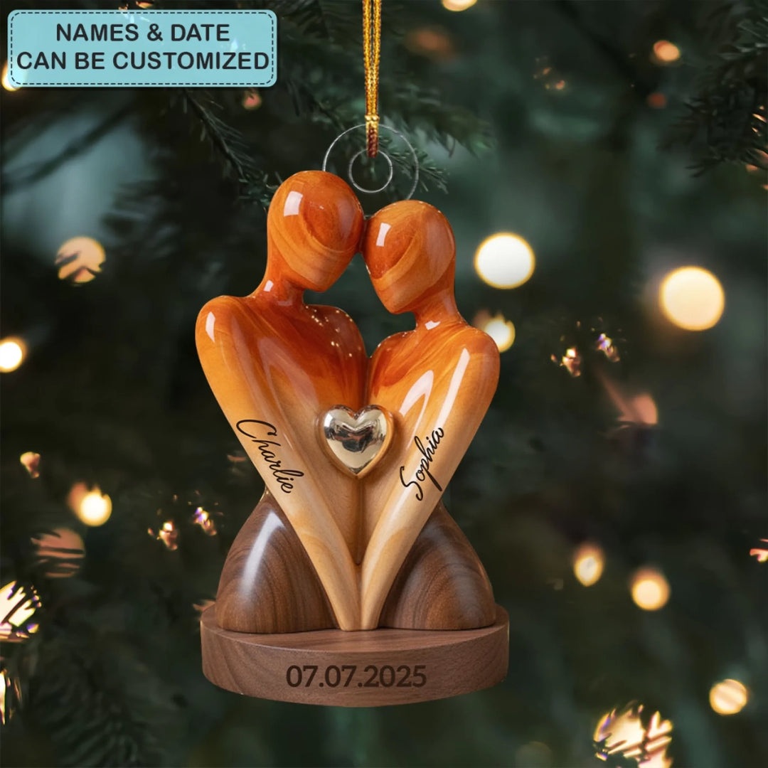 Mockup 3_2409_Mica Ornament_Couple_ARND145_ADSG055