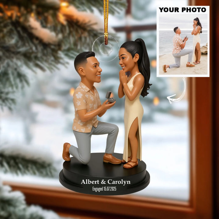 MOCKUP 3_2909_MicaOrnament_EngageCouple03_ARND147_ADSG055