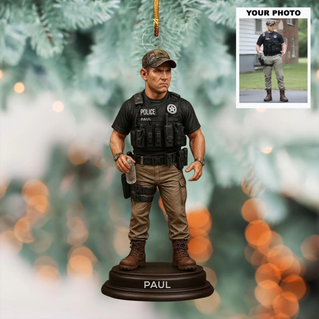 0210_Photo-Mica-Ornament_Police_ARND144_ADSG122_Mockup_3