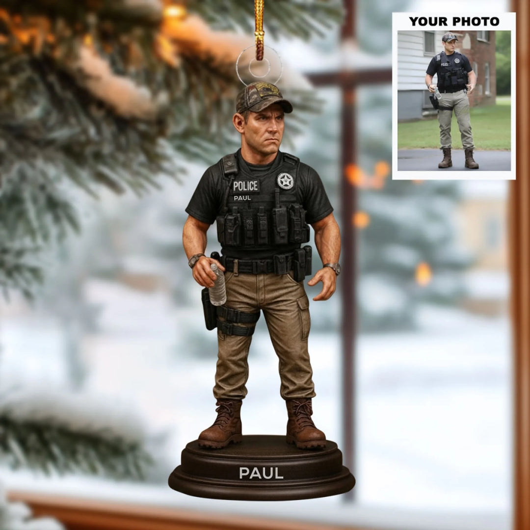 0210_Photo-Mica-Ornament_Police_ARND144_ADSG122_Mockup_2