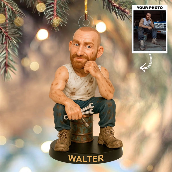 1110_Glass-Ornament_Mechanic5_ARND150_ADSG122_Mockup_5