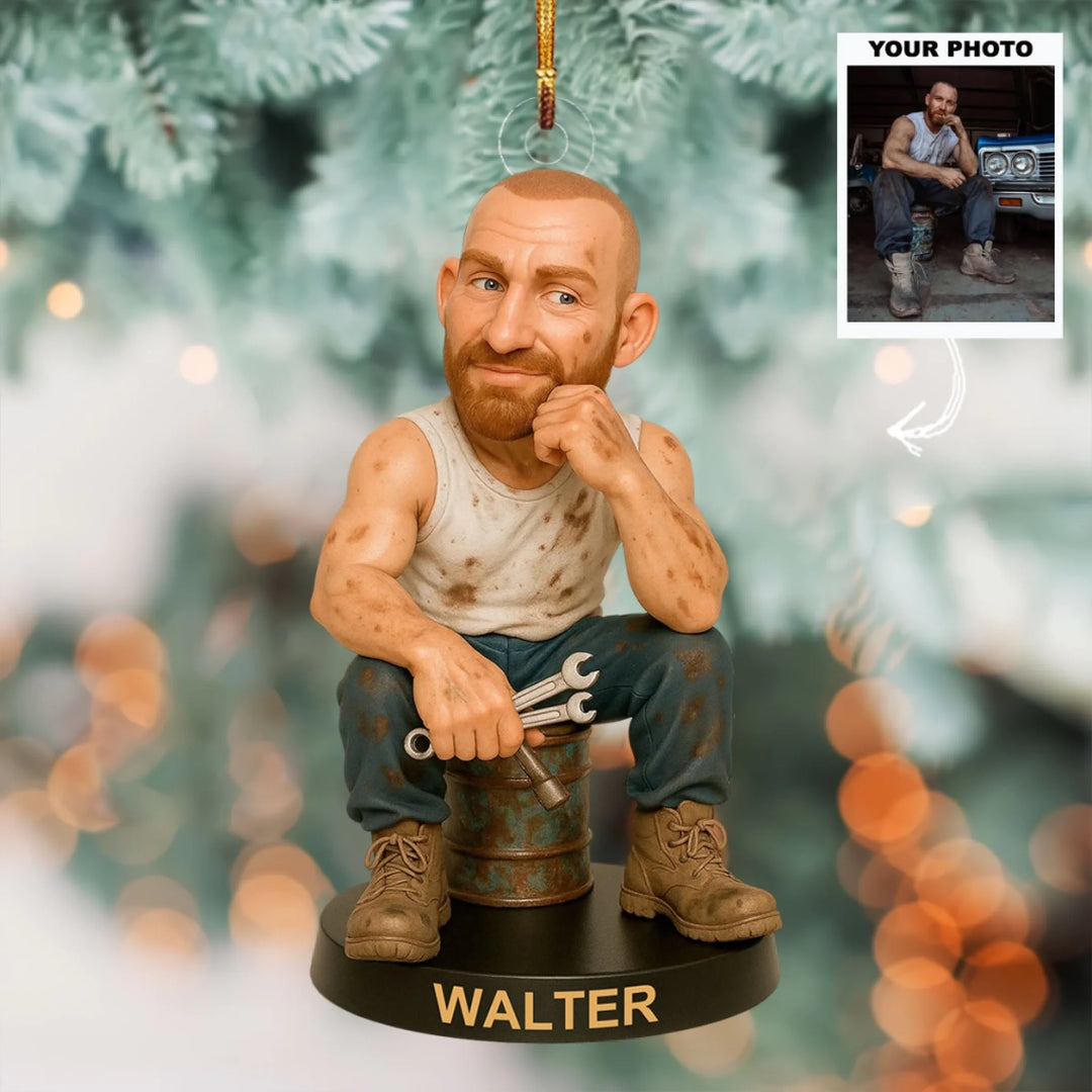 1110_Glass-Ornament_Mechanic5_ARND150_ADSG122_Mockup_4