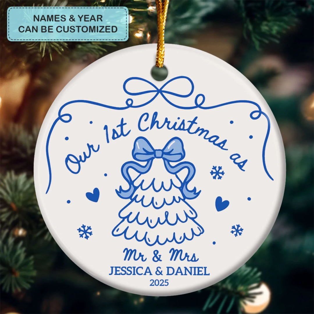 2810_Circle-Ceramic-Ornament_Couple-2_ARND145_ADSG122_Mockup_2