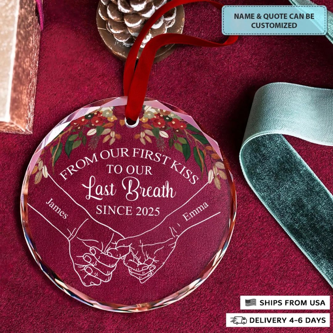 0511_Circle-Glass-Ornament_Couple_ARND144_ADSG143_Mockup_Manual5