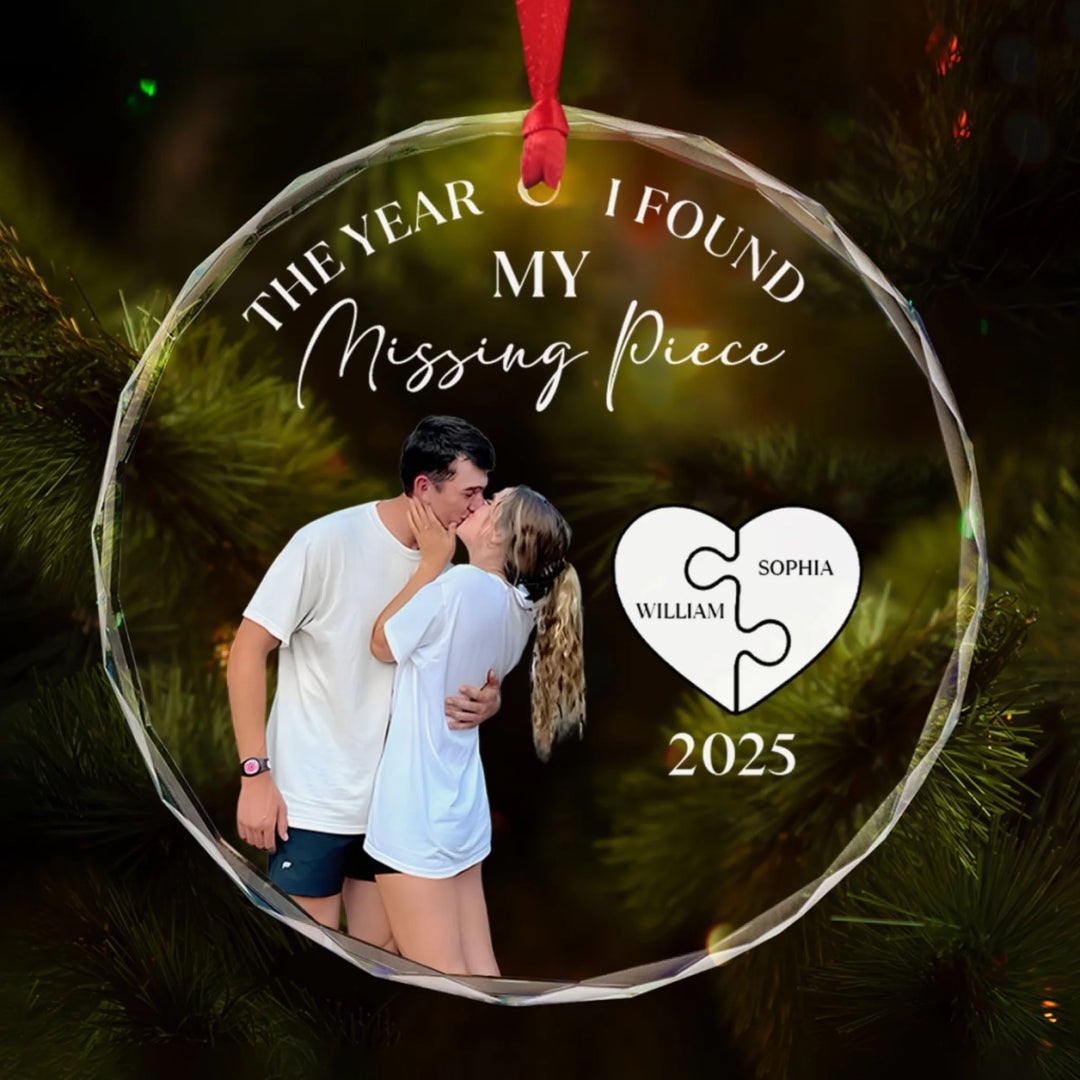 0611_Circle-Glass-Ornament_Couple2_ARND147_ADSG122_Mockup_HienThi_1