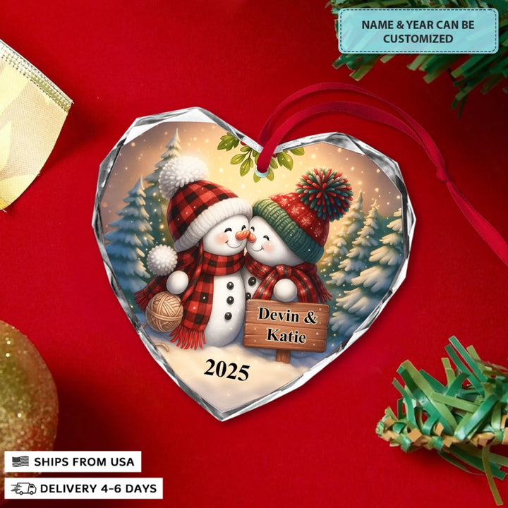 0711_Heart-Glass-Ornament_Couple2_ARND145_ADSG143_Mockup_Manual6