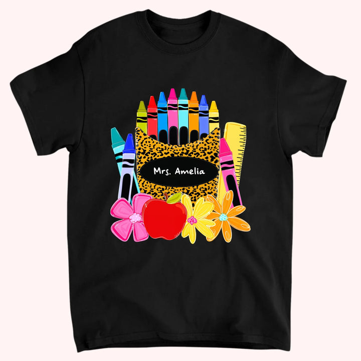 black_#fff4f4