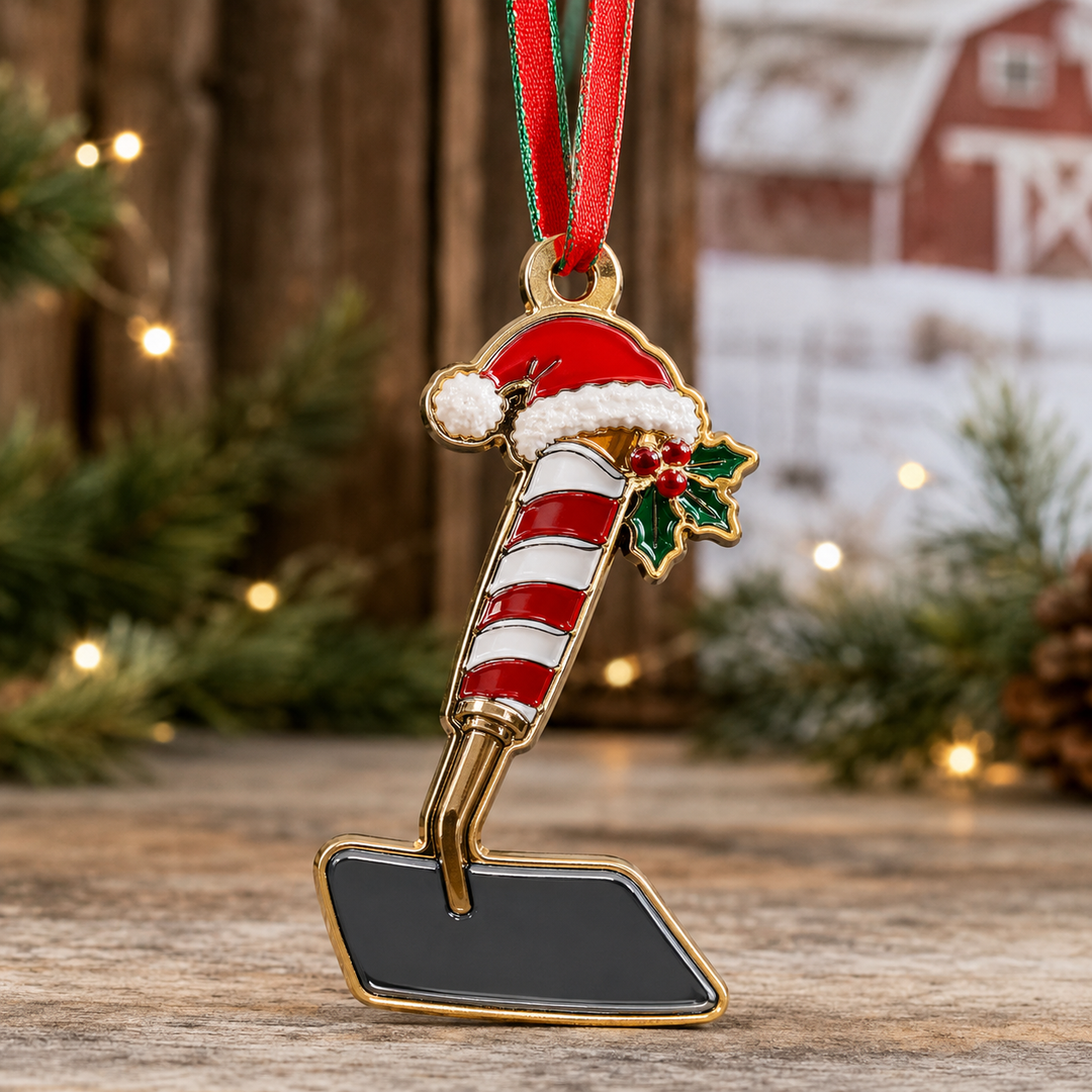 Christmas Hoe Mica Ornament NCU0TM031
