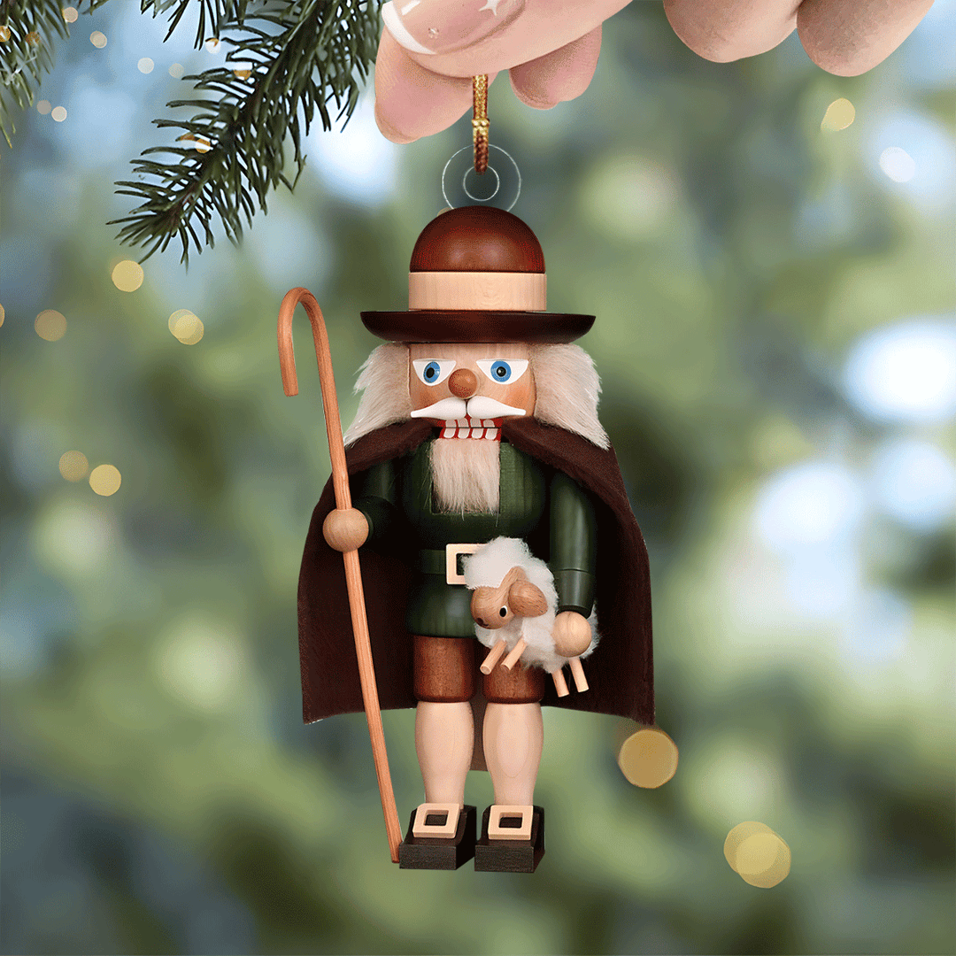 Green Shepherd Nutcracker Mica Ornament NCU0VL051