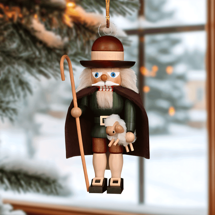 Green Shepherd Nutcracker Mica Ornament NCU0VL051