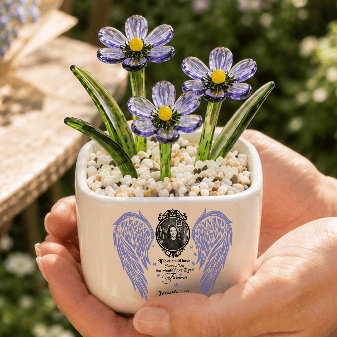 God Has You In His Arms - Personalized Memorial Flower Pot - Gift For Family Members