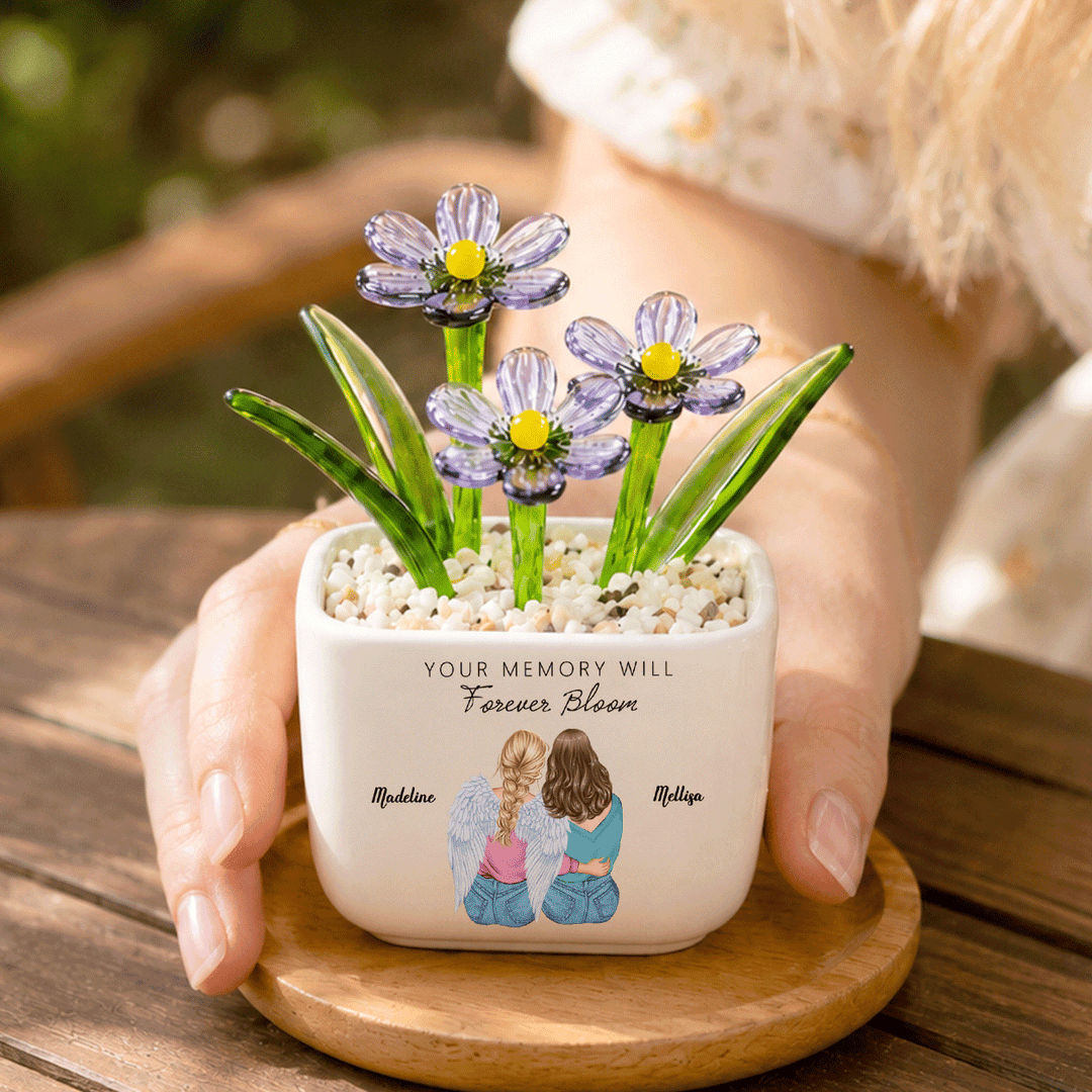 Your Memory Will Forever Bloom - Personalized Memorial Flower Pot - Gift For Family Members