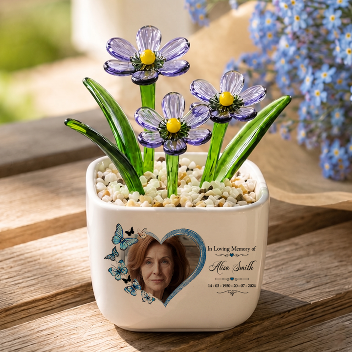 In Loving Memory - Personalized Memorial Flower Pot - Gift for Family Members