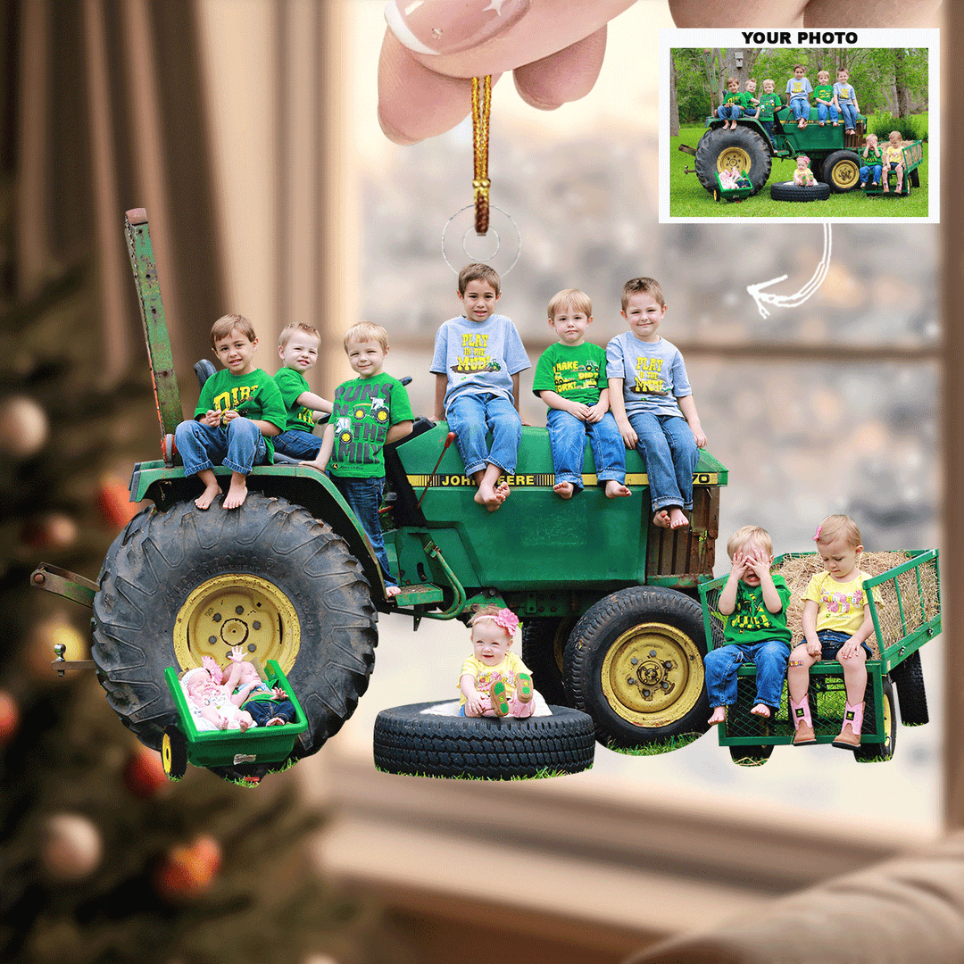 Evergreen Smiles - Personalized Photo Mica Ornament - Christmas Gift For Family Members