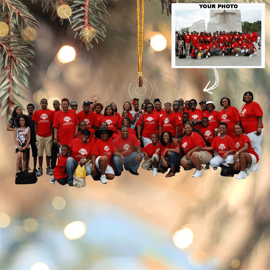 Moments To Cherish - Personalized Photo Mica Ornament - Christmas Gift For Family, Family Members