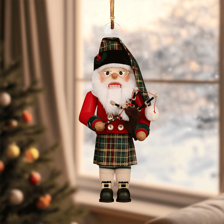 Scotsman Nutcracker Mica Ornament NCU0VL052