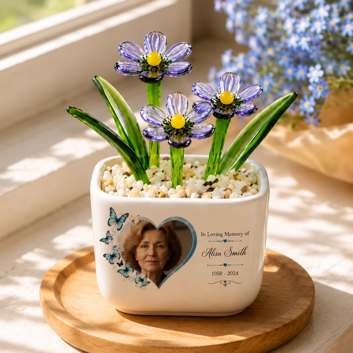 In Loving Memory - Personalized Memorial Flower Pot - Gift for Family Members