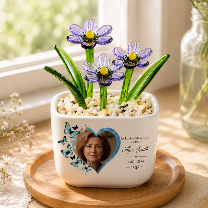 In Loving Memory - Personalized Memorial Flower Pot - Gift for Family Members