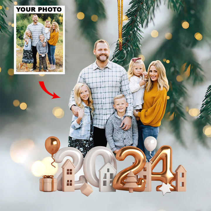 Home Is Where The Family Is - Personalized Photo Mica Ornament - Christmas Gift For Grandma, Grandpa, Family Members UPL0VL021